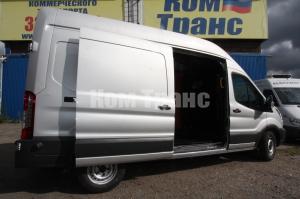  Ford Transit
