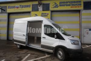  Ford Transit