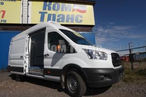  Ford Transit 